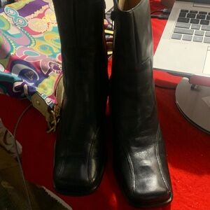 Black Boots